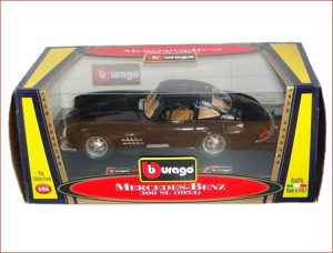MERCEDES 300SL (1/24)