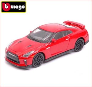 NISSAN GT-R 2017 (1/43)