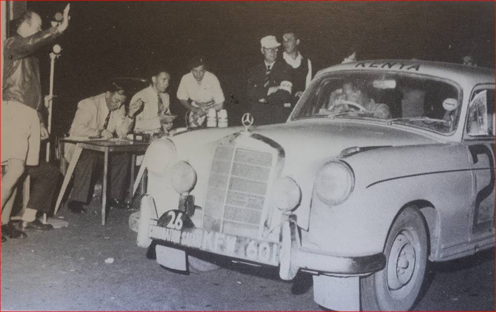 MERCEDES BENZ 220S (PONTON) - Imagen 6