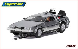 DELOREAN - BACK TO THE FUTURE II