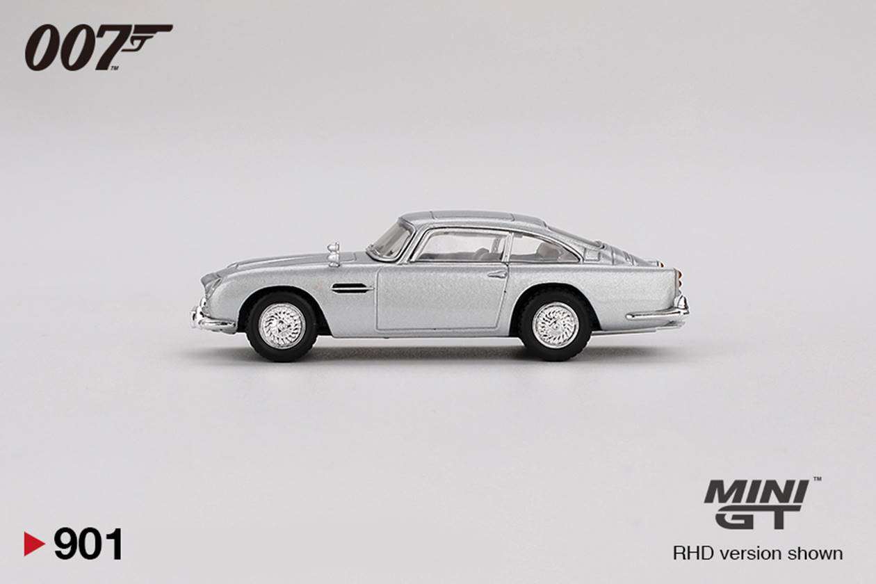 ASTON MARTIN DB5 - JAMES BOND 007 "THUNDERBALL" - Imatge 4