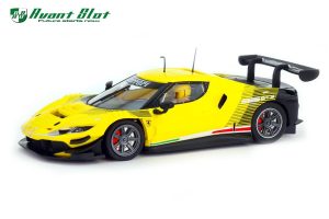 FERRARI 296 GT3 - PRESENTATION YELLOW