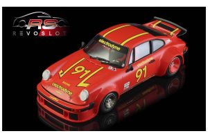 PORSCHE 934 TEAM MOMO #91