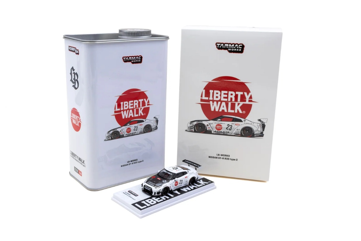 LB-WORKS NISSAN GT-R R35 type 2 White - Tarmac Works HOBBY64